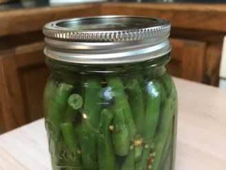 Pickled Green Beans (Dilly Beans)