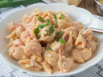 One Dish Spicy Chicken Macaroni and Cheese ( or Ham)