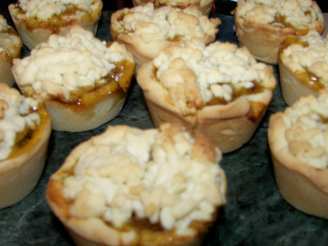 Apple Pies Made in a Muffin Pan