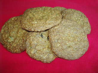 Kat's Mom's Family Oatmeal Cookies