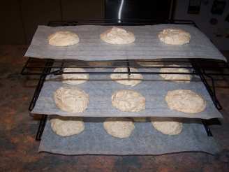 Cinnamon Walnut Macaroon Cookies