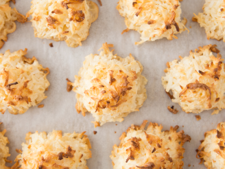 3 Ingredient Chewy Macaroons