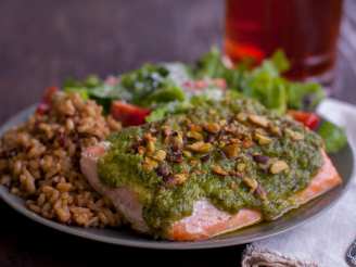 Salmon Fillets With Pesto and Pistachios