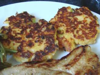 Easy Cheddar Potato Cakes (Made With Instant Potatoes)