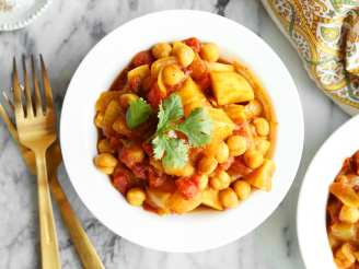 Crock Pot Curry (Aloo Rajma)