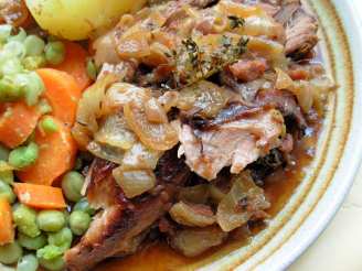 Slow Cooked Lamb With Onions and Thyme