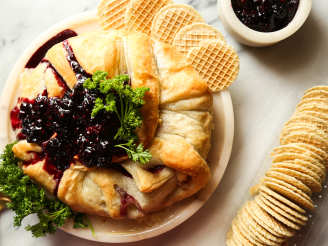Sweet Baked Brie in Puff Pastry