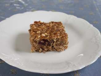 Chewy Fruit and Oatmeal Bars (Breakfast on the Go!)