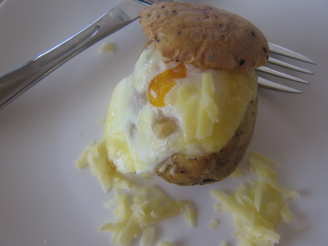 Eggs in Baked Potatoes