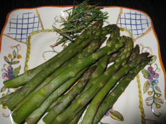 Rosemary Steamed Asparagus
