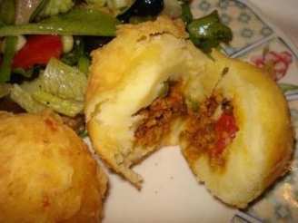 Rellenos De Papa (Stuffed Mashed Potatoes)