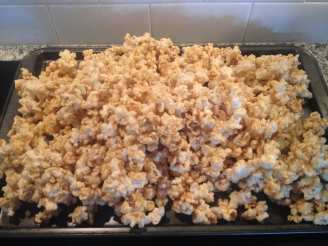 Fast and Easy Caramel Popcorn