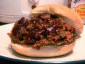 Emeril Lagasse's Barbecued Pulled Pork Sandwiches