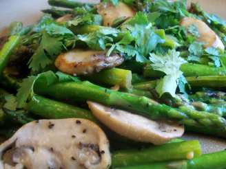 Stir Fried Asparagus With Mushrooms