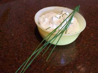 Sour Cream and Chives Dip