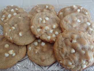White Chocolate Chip and Macadamia Nut Cookies