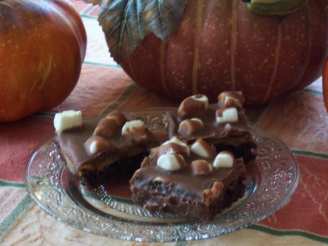 Peanut Butter Chocolate S'mores Fudge Cake