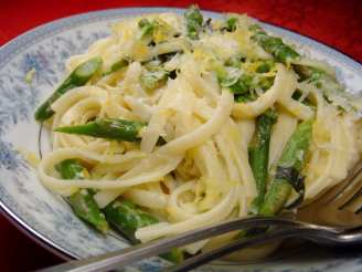 The Best Asparagus Lemon Pasta