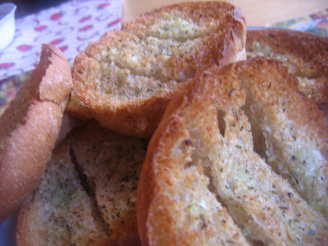 Vegan Pull-Apart Garlic Bread