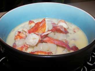 Old Style Lobster Chowder