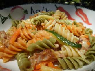 Rotini Pasta With Smoked Ham, Vegetables and 3 Cheeses