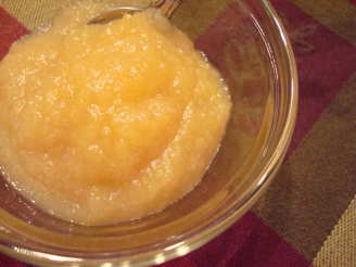 Simple Crock Pot Applesauce