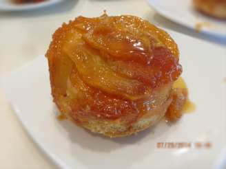 Caramel Apple Upside-Down Cakes