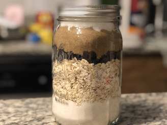 Oatmeal Raisin Spice Cookies in a Jar