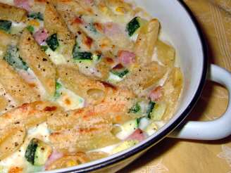 Pepin's Penne, Ham and Vegetable Gratin