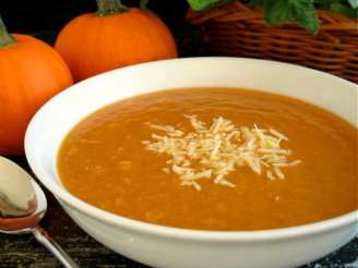 Tuscan Pumpkin White Bean Soup