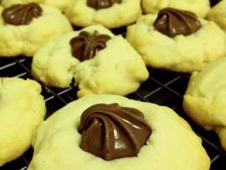 Ghirardelli Milk Chocolate Shortbread Cookies