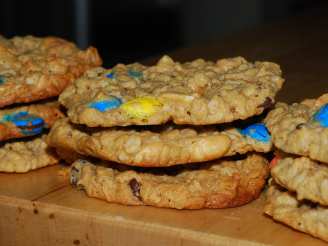 Oats and Peanut Butter Giant Cookies