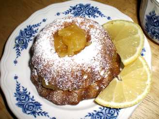 Earl Grey Pound Cake With Lemon Curd