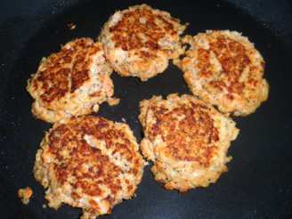 Seared Salmon Cakes with Dill