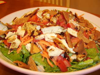 Mediterranean Salad With Grilled Chicken Breasts