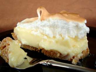 Creamy Vanilla Pudding Pie