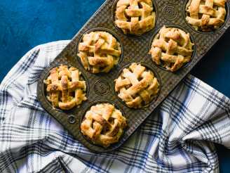 Mini Apple Pies (So Easy, Not Much Hassle!)