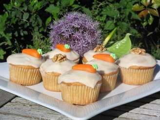 Carrot Ginger Cupcakes With Spiced Cream Cheese Frosting