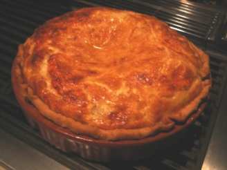 Swiss Cheese Quiche With Mushrooms & Onions