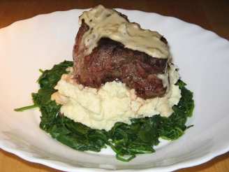 Peppered Steak Fillets With Creamy Bourbo Sauce