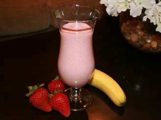 Healthy Strawberry-Banana Smoothie (W/Rice Bran)