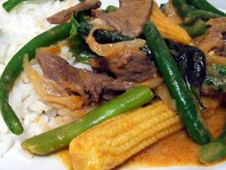 Thai Chilli Beef and Bean Stir-Fry With Basil