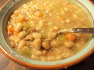 Old-Fashioned Bean Soup