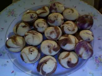 Raspberry Choco-Nilla Mini Swirl Cupcakes