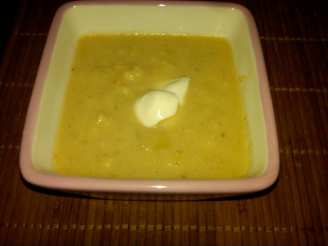 Roasted Cauliflower, Leek & Garlic Soup