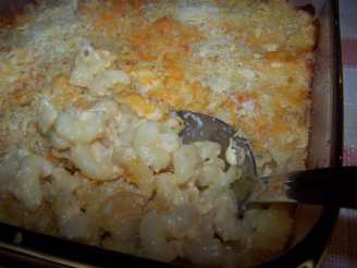 A Simple Baked Macaroni and Cheese