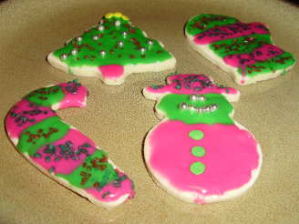 Low-Fat Holiday Sugar Cookies With Icing That Hardens