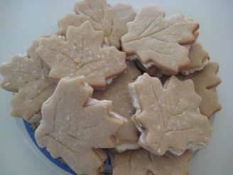 Maple Leaf Sandwich Cookies