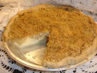 Apple-Buttermilk Custard Pie