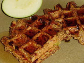 Healthy Low-Fat Whole Wheat Apple Spice Waffles